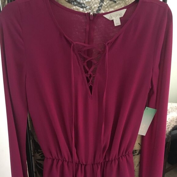 Decree Laceup Bellsleeve Romper Juniors - Picture 3 of 4